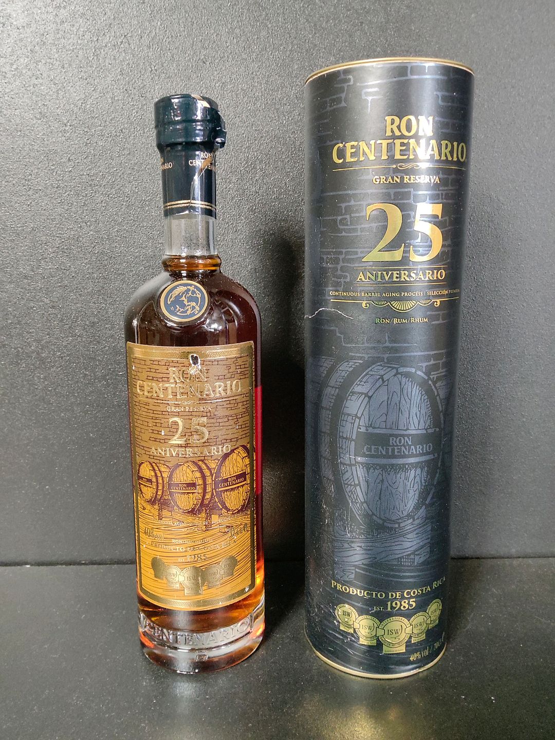 Bouteille de rhum Ron Centenario Gran Reserva 25 ans d&rsquo;âge