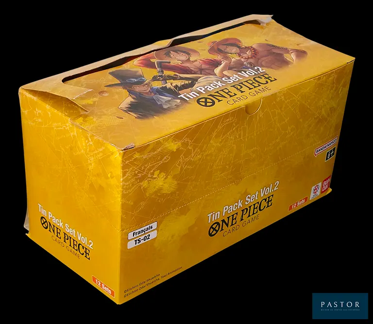 Coffret One Piece scellé - Display de Tin (12 Tin)
Tin Pack Set Vol.2 - Contenant une carte Promo et 2 boosters de la série OP13 : Successeurs par tin.
En français.
La boîte est légèrement endommagée mais le contenu reste intact et complet (Voir photos). - TVA Récupérable