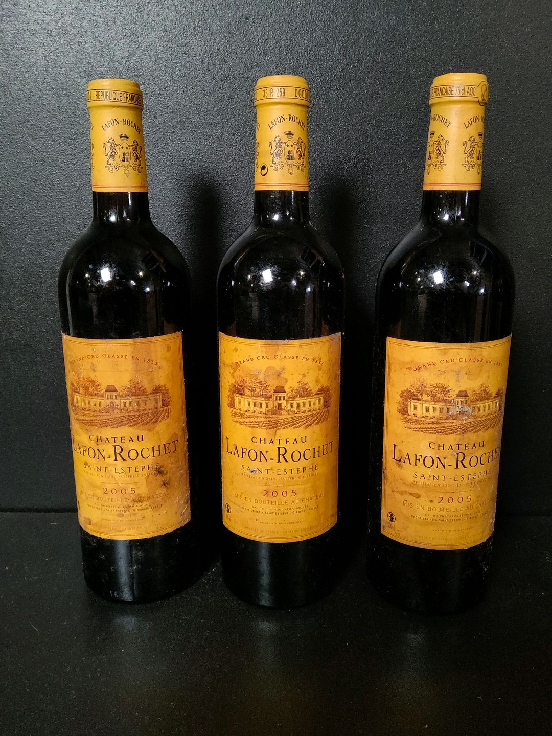 3 bouteilles de vin rouge Château Lafon Rochet 4ème Grand Cru Classé Saint-Estèphe 2005