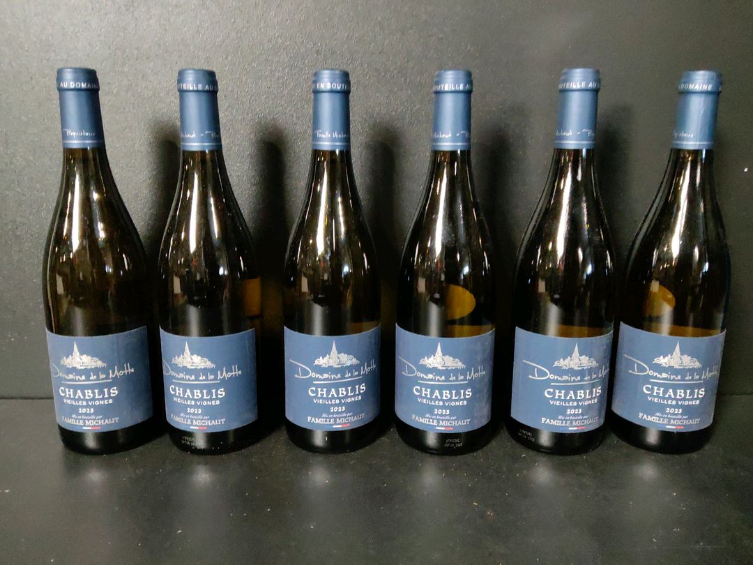 6 bouteilles de vin blanc Domaine de la Vigne Chablis Vielle Vigne 2023