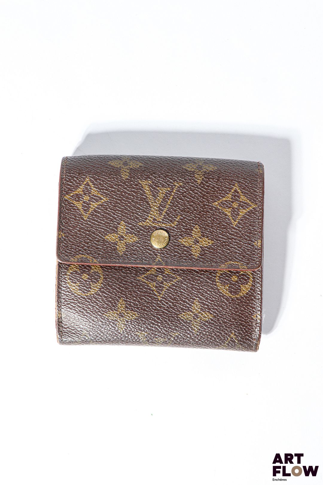 Louis vuitton Porte feuille Dimensions : 10 x 11 cm