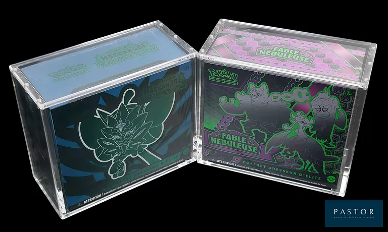 Réunion de 2 coffrets Pokémon scellés : Elite Trainer Box (ETB).
Séries du bloc Écarlate&Violet : Mascarade Crépusculaire (EV06) et Fable Nébuleuse (EV6.5).
En français.
Livrées avec protections Plexiglas aimantées.