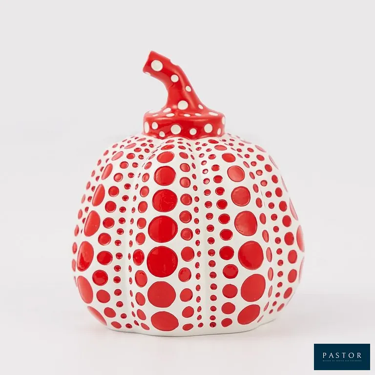 Yayoi KUSAMA
Mini Pumpkin (Red/White)

Edition de la célèbre citrouille de Kusama
Résine de haute qualité, peinte à la main
Edition limitée de quelques centaines, versions réalisées par Yayoi Kusama Studio.
Estampillé Yayoi Kusama en dessous
9 x 9 x 10cm ( 3.5" x 3.9" x 3.5")

Boîte d'origine.


Expédition obligatoire, jusqu'à 5 Lithographies dans votre colis pour 14,76€ TTC en France Métropolitaine, et 29,64€ TTC pour l'Europe