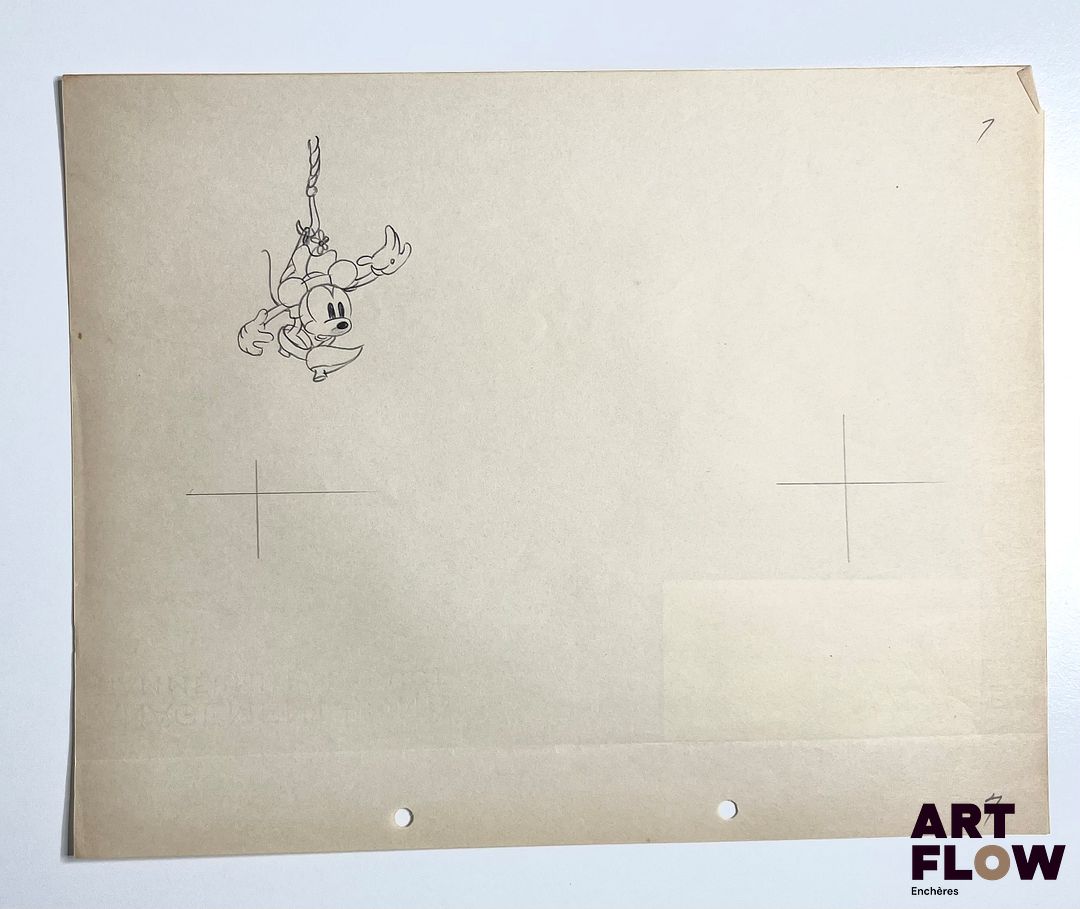 D'après Walt Disney Minnie Mouse, 1933 Dessin à la mine de plomb représentant Minnie Mouse représentant Minnie suspendue Animé d’après Walt Disney Company. "Minnie Mouse est une souris anthropomorphe créée par Walt Disney. Dans sa nature, Minnie est douce et très aimante." Dimensions : 24 x 30,5 cm