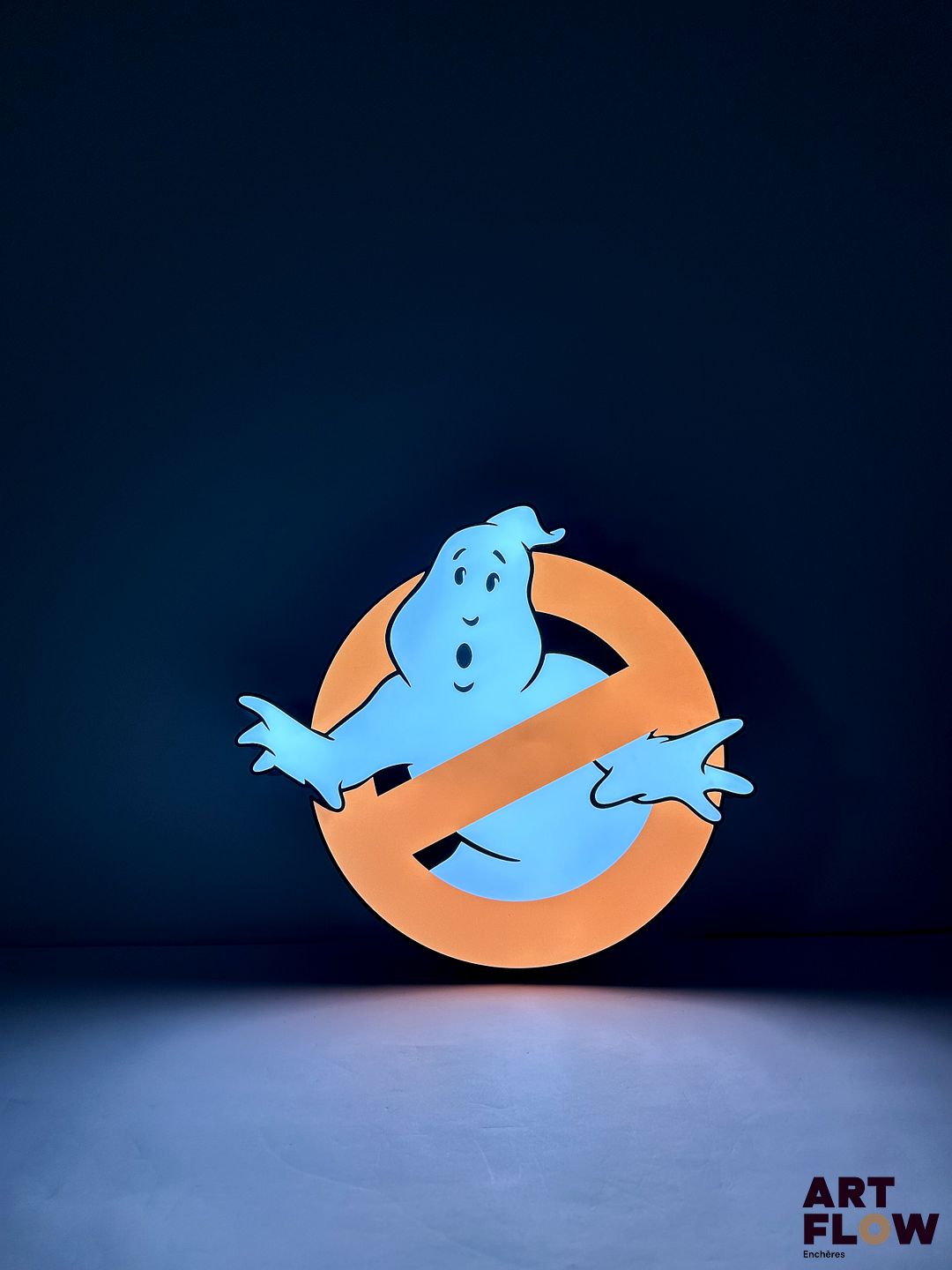 Enseigne lumineuse Ghost Buster Dimensions : 43 x 50 cm Fonctionnelle