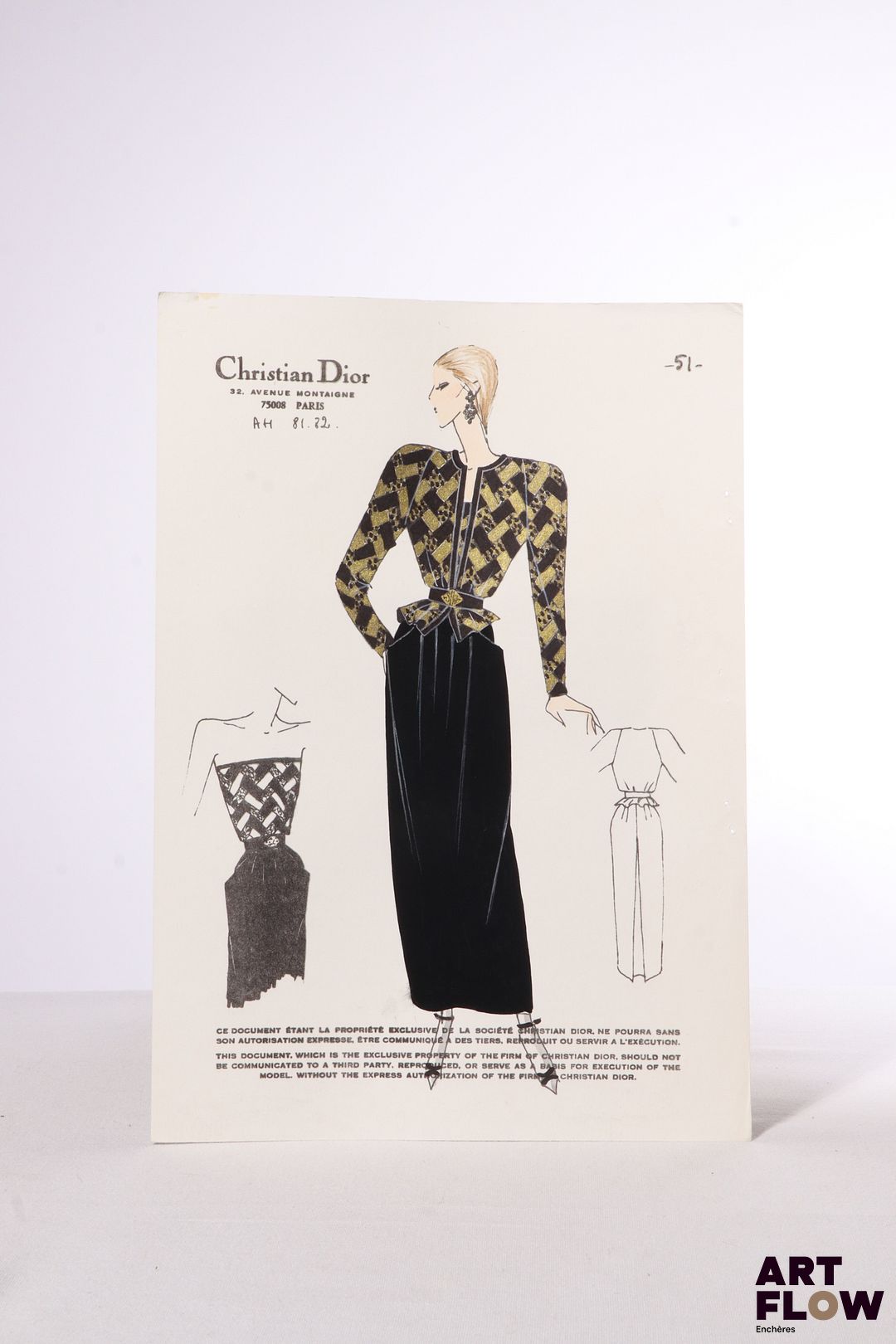 Christian DIOR, Collection Automne/Hiver 1981/1982 Silhouette 51 Technique mixte sur papier (gravure rehaussée à l'encre, gouache et crayon) 32 x 22,5 cm