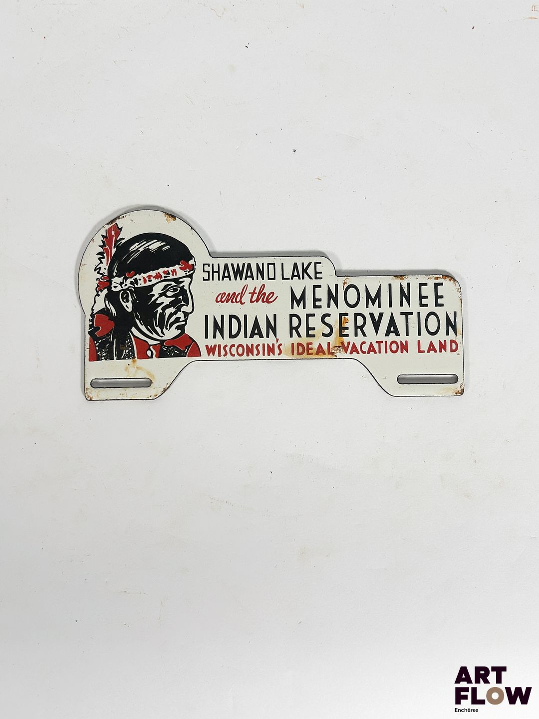 Plaque émaillée Shawand Lake Dimensions : 10,5 x 20 cm Petits éclats et traces de rouille Reproduction moderne