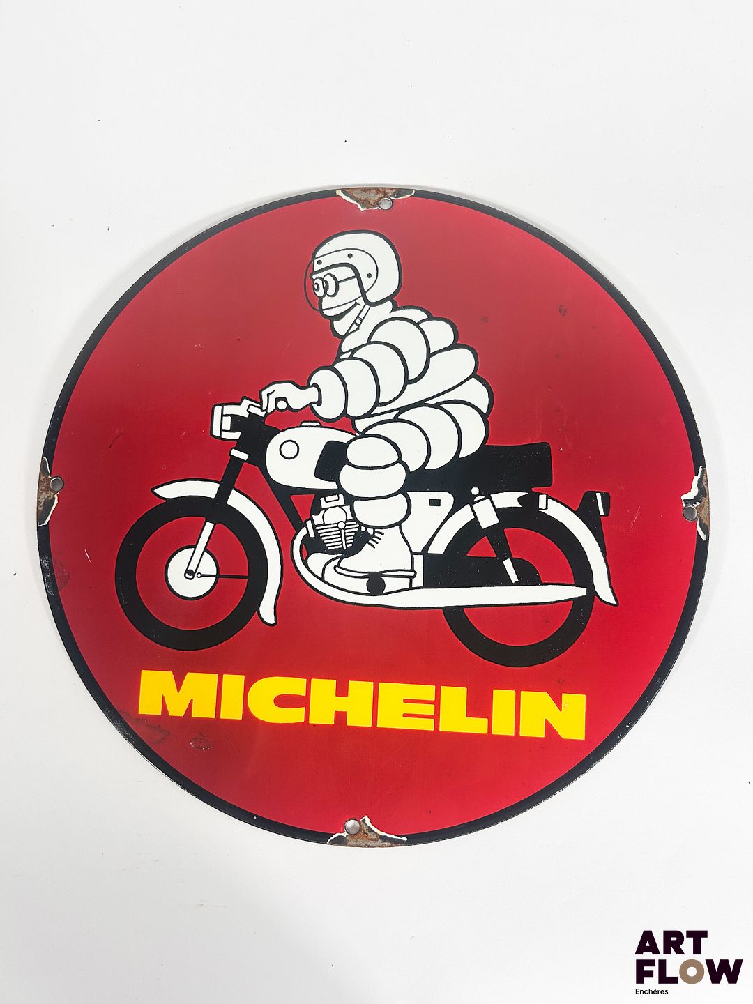 Plaque émaillée ronde Michelin Diamètre : 30 cm Petits éclats et traces de rouille Reproduction moderne