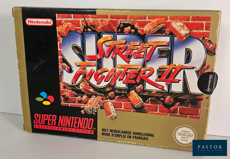 NINTENDO - SUPER NES - Jeu : Super Street Fighter 2. Complet avec boite, notice, cale, cartouche. SNSP FAH. Sortie : 1994. Combat