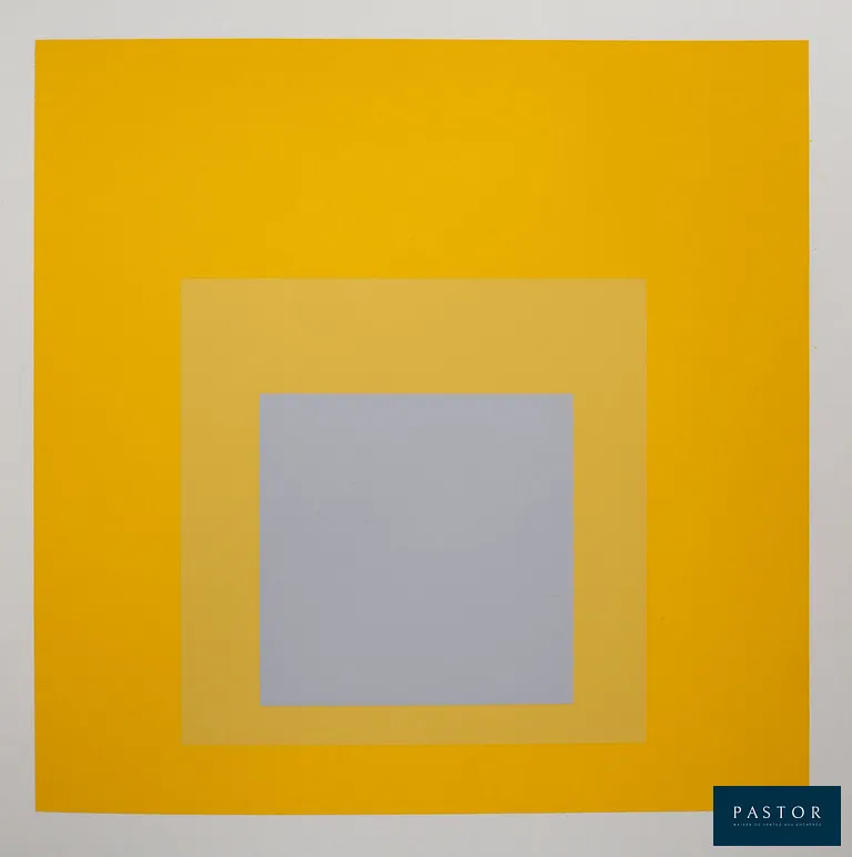 Josef ALBERS (1888-1976) (d'après)
Homage to the square : Selected

Sérigraphie en couleurs
Sur Vélin fort 24 x 23 cm

Excellent état

INFORMATION : Imprimé en 1977 d'après l'oeuvre originale de 1959 par les Ateliers Trautwein à Recklinghausen-Bottrop. Publié par le Landesmuseum à Munster (Allemagne de l'ouest)


Expédition obligatoire, jusqu'à 5 Lithographies dans votre colis pour 14,76€ TTC en France Métropolitaine, et 29,64€ TTC pour l'Europe
