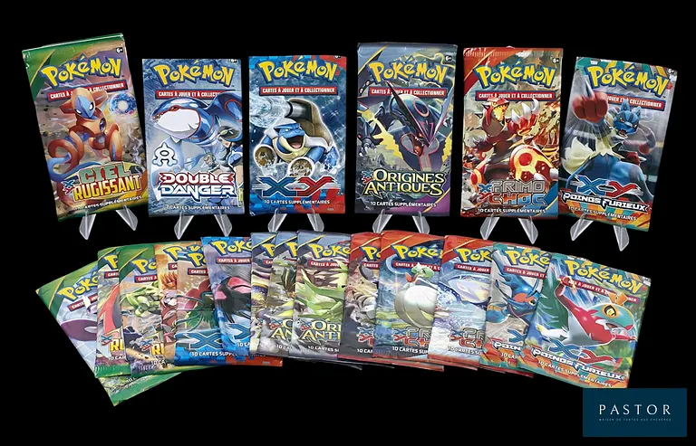 Réunion de 20 boosters Pokémon vides - Majoritairement bien ouverts.
Séries du bloc XY :
- Artset de XY Primo-Choc
- Artset de XY Origines Antiques
- Artset de XY Ciel Rugissant 
- Artset de XY Double Danger
- 3 des 4 boosters XY Poings Furieux
- 3 des 4 boosters XY
En français.