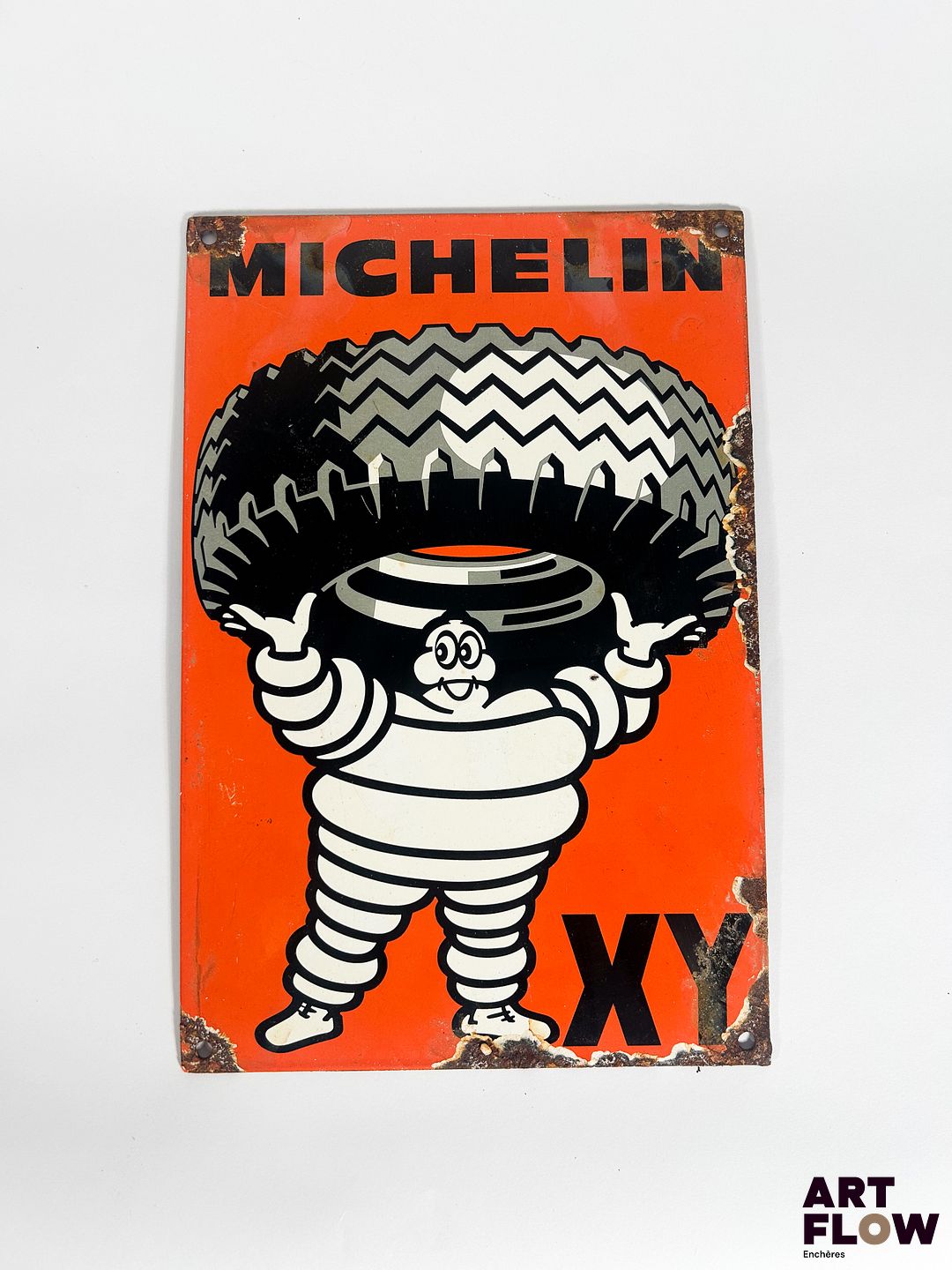 Plaque émaillée rectangulaire Michelin XY Dimensions : 30 x 20 cm Petits éclats et traces de rouille Reproduction moderne