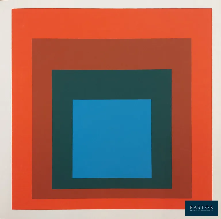 Josef ALBERS (1888-1976) (d'après)
Homage to the square blue + darkgreen with 2 reds

Sérigraphie en couleurs
Sur Vélin fort 24 x 23 cm

Excellent état

INFORMATION : Imprimé en 1977 d'après l'oeuvre originale de 1955 par les Ateliers Trautwein à Recklinghausen-Bottrop. Publié par le Landesmuseum à Munster (Allemagne de l'ouest)


Expédition obligatoire, jusqu'à 5 Lithographies dans votre colis pour 14,76€ TTC en France Métropolitaine, et 29,64€ TTC pour l'Europe