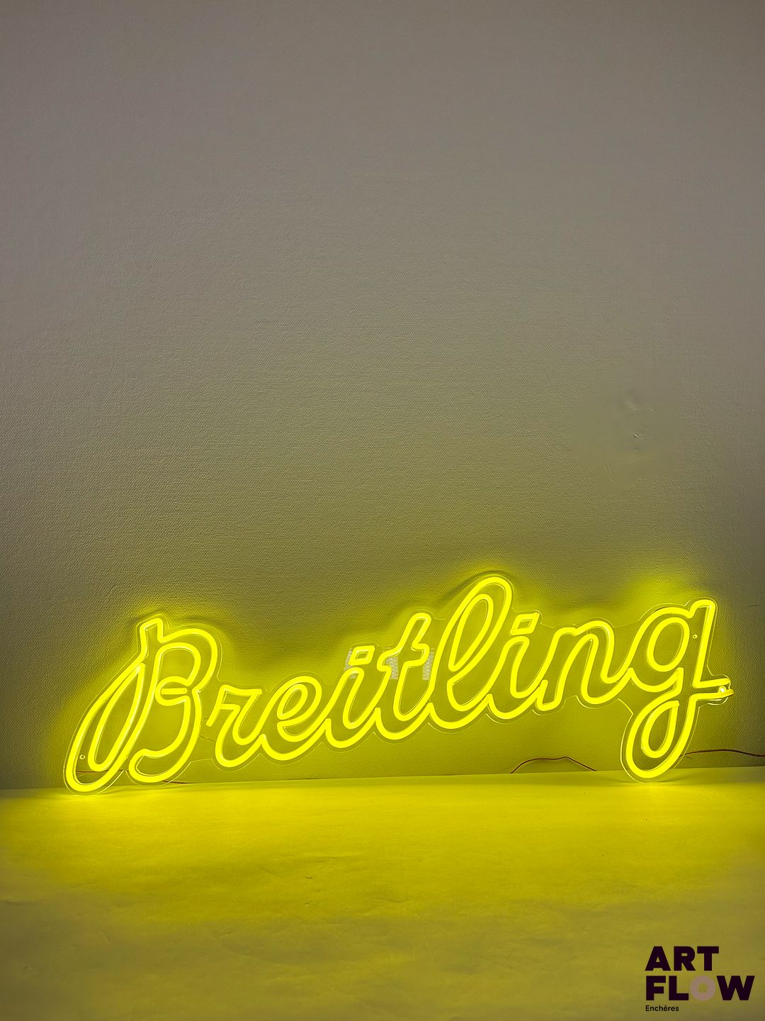 Enseigne lumineuse Breitling Dimensions : 85 cm Fonctionnelle