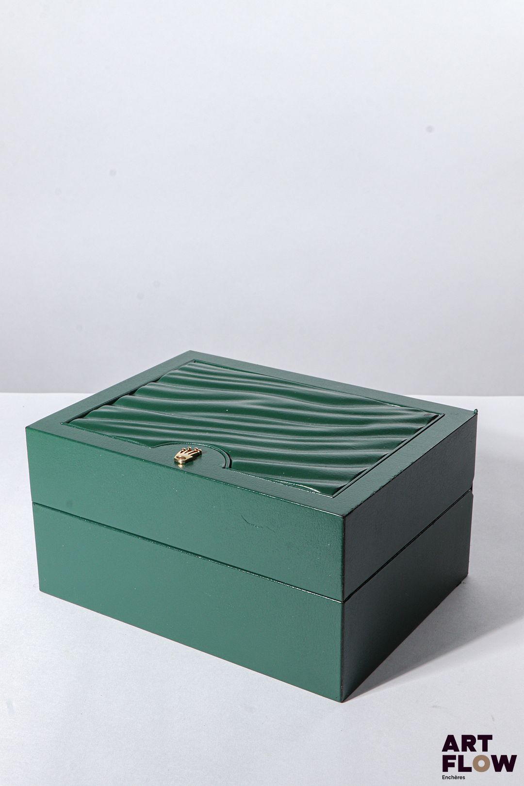 ROLEX Boîte, numérotée 39137.04 15 x 11,5 x 8 cm Accidents, tâches