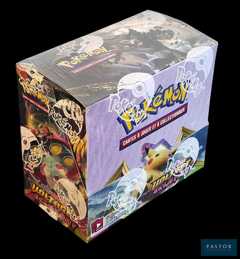 Coffret Pokémon scellé - Display (36 Boosters).
Série du bloc Épée&Bouclier : Voltage Éclatant (EB04).
En français.
Livrée avec protection acrylique.