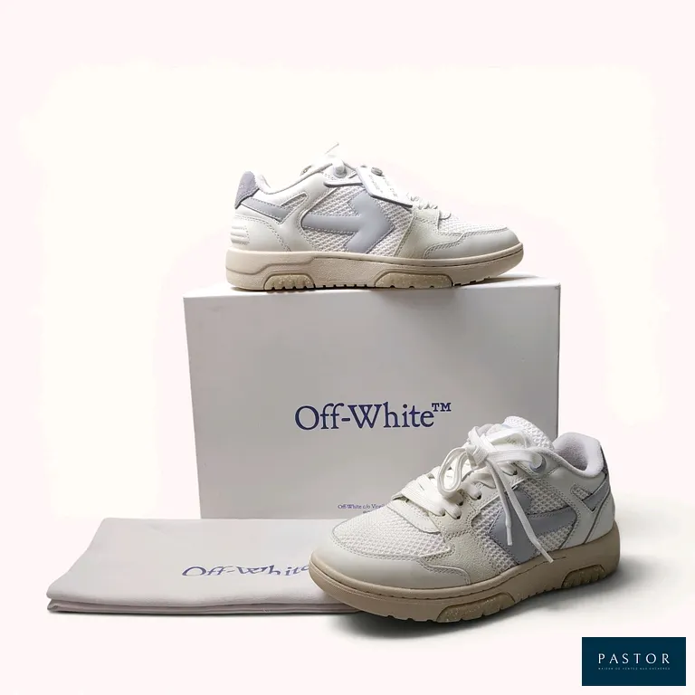OFF WHITE. Paire de sneakers " Slim Out of Office" en cuir, cuir velours et mesh, motif Arrows signature, languette en cuir titrée "Zip Tie", P.38. NEUVE, dans sa boîte avec dust-bag  - TVA Récupérable