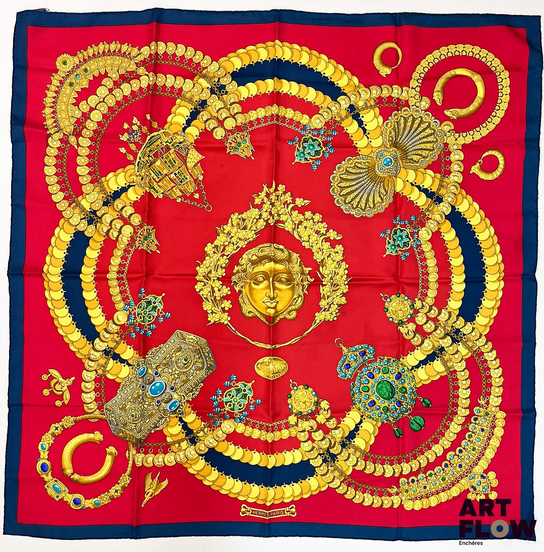 HERMÈS Modèle "Kosmina" Carré en twill de soie d'après Julia ABADIE 90 x 90 cm