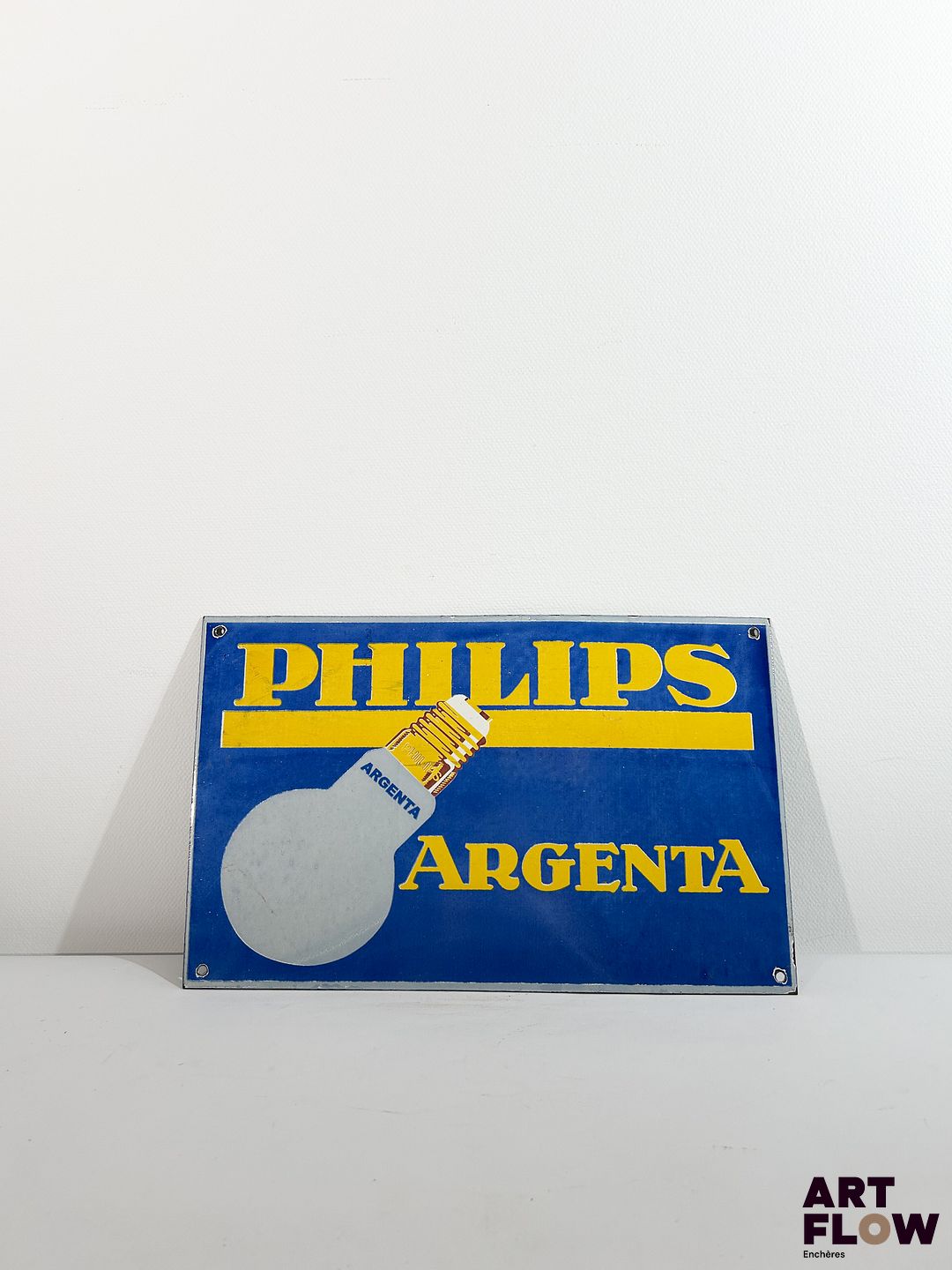 Plaque émaillée rectangulaire Philips Dimensions : 25 x 40,5 cm Petits éclats et traces de rouille - moderne