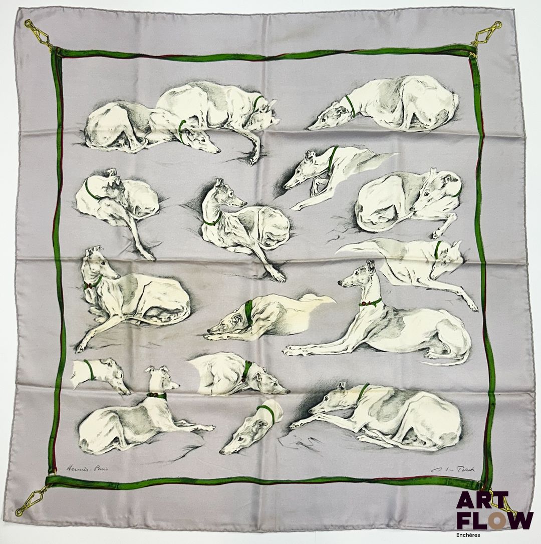 HERMÈS Modèle "Lévriers" Carré en twill de soie d'après Xavier DE PORET 90 x 90 cm Salissures Avec boite