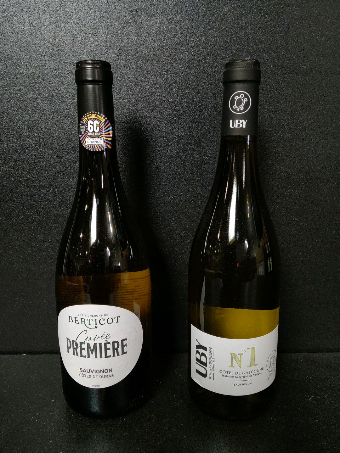 Lot de 12 bouteilles de vin blanc : 6 Uby N°6 Côtes de Gascogne et 6 Berticot Cuvée Première Sauvignon