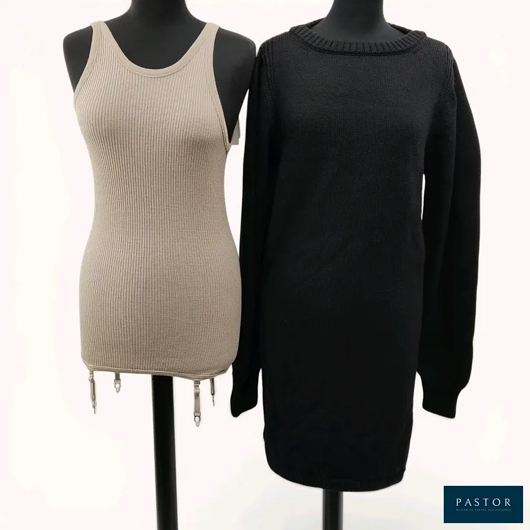 LEMAIRE. Lot composé d'un pull col rond à finitions côtelées et à fentes latérales, 100% laine noir, T.XXS, et d'un débardeur sans coutures en laine taupe, bretelles amovibles, T.S. NEUFS avec étiquettes - TVA Récupérable