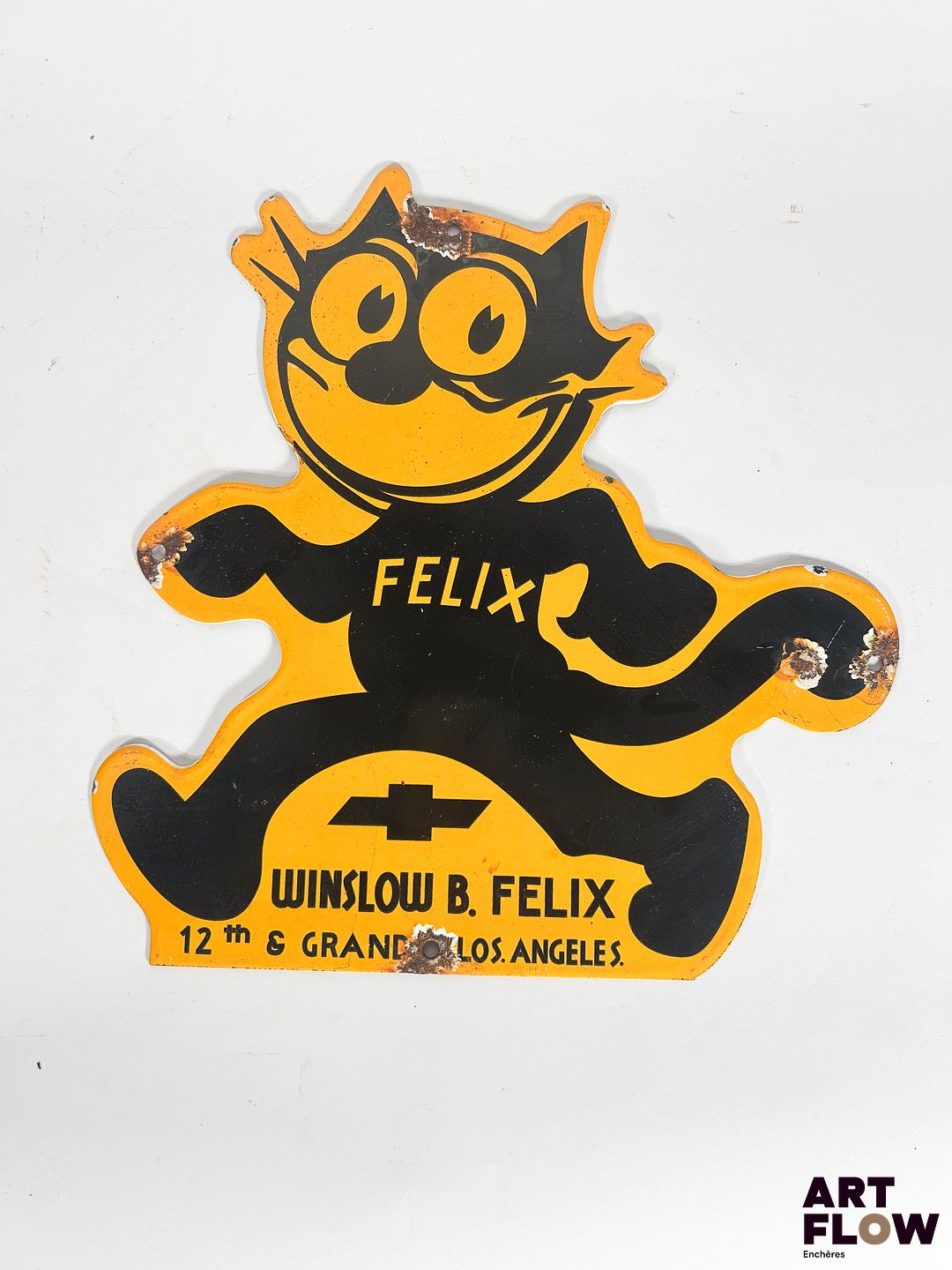 Plaque émaillée Felix Dimensions : 30,5 x 28,5 cm Petits éclats et traces de rouille Reproduction moderne