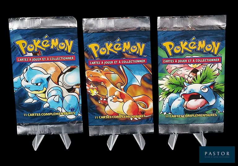 Réunion de 3 boosters Pokémon vides - Majoritairement bien ouverts.
Artset des 3 boosters Wizards de la série Set de Base.
En français.