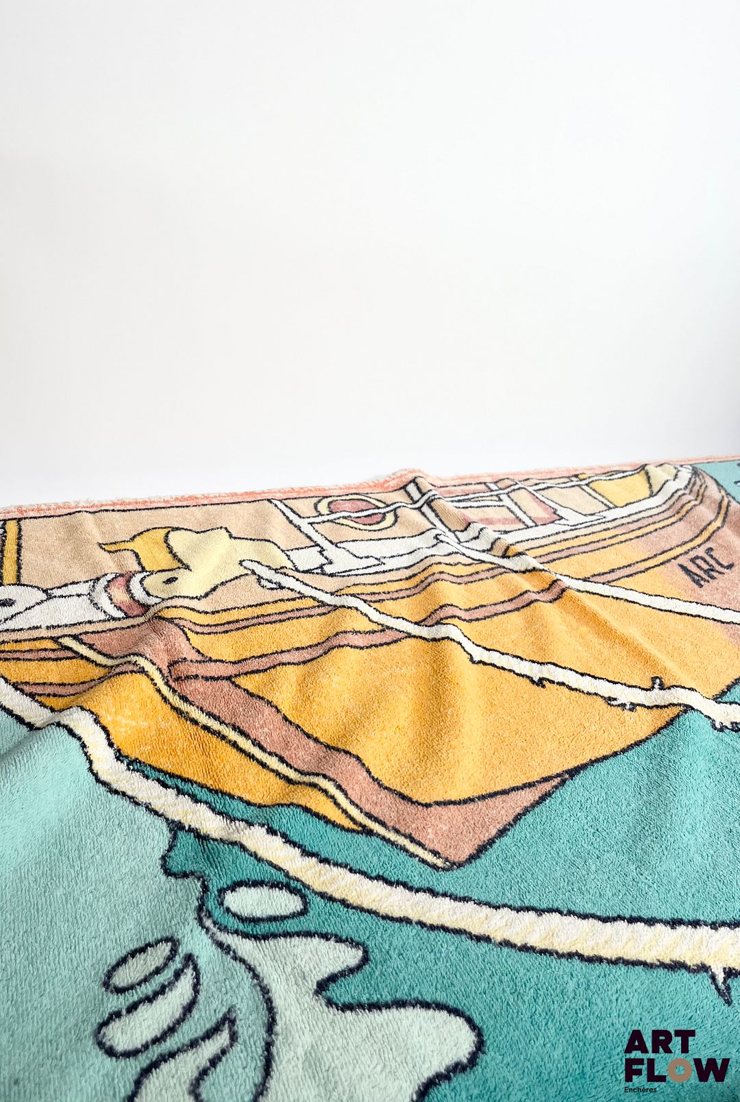 HERMÈS Serviette de bain en éponge. L. 140 cm Quelques usures