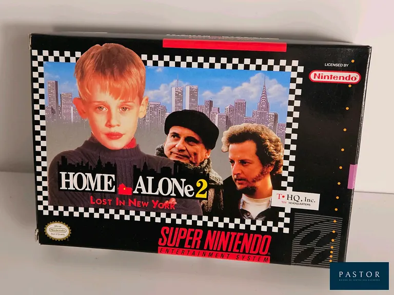 NINTENDO - SUPER NES. Jeu : Home Alone 2 Lost In New York. Complet avec boite, botice et cartouche. Version US. TBE. Sortie : 1992. Aventure