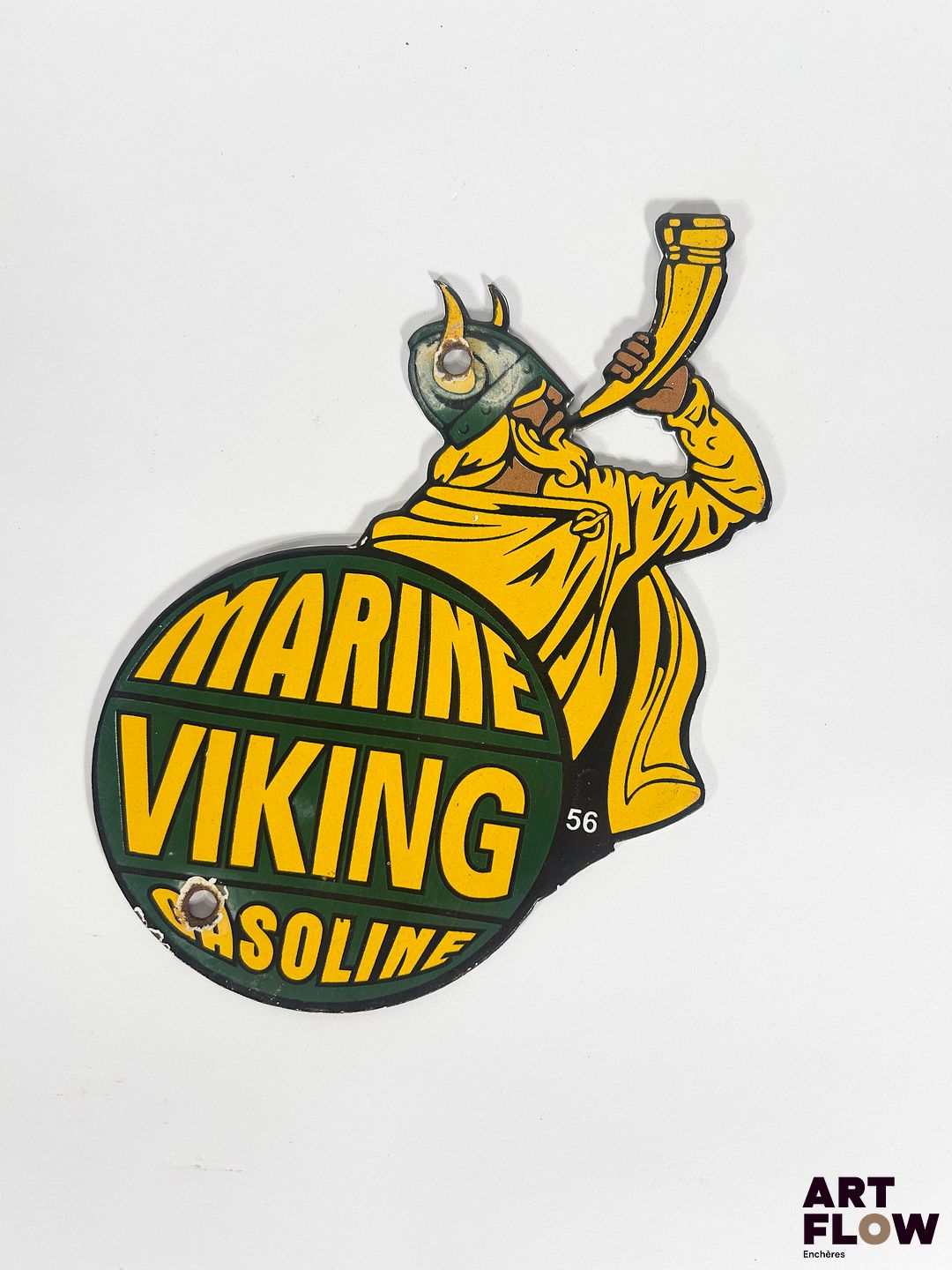 Plaque émaillée Marine Viking Gasoline Dimensions : 21 x 14 cm Petits éclats et traces de rouille Reproduction moderne
