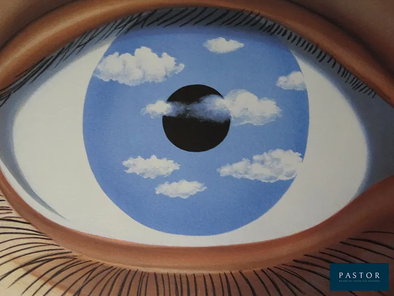 René Magritte (d'après)
Le Faux Miroir


Lithographie sur vélin BFK Rives.
Signé dans la plaque
Numéroté / 300 exemplaires

Dimensions : 30 x 44 cm (format moyen)
Lithographie réalisée sous le contrôle de la Succession Magritte, authentifiée par le cachet sec Succession et l'authentification manuscrite du président de la Succession.


Expédition obligatoire, jusqu'à 5 Lithographies dans votre colis pour 14,76€ TTC en France Métropolitaine, et 29,64€ TTC pour l'Europe