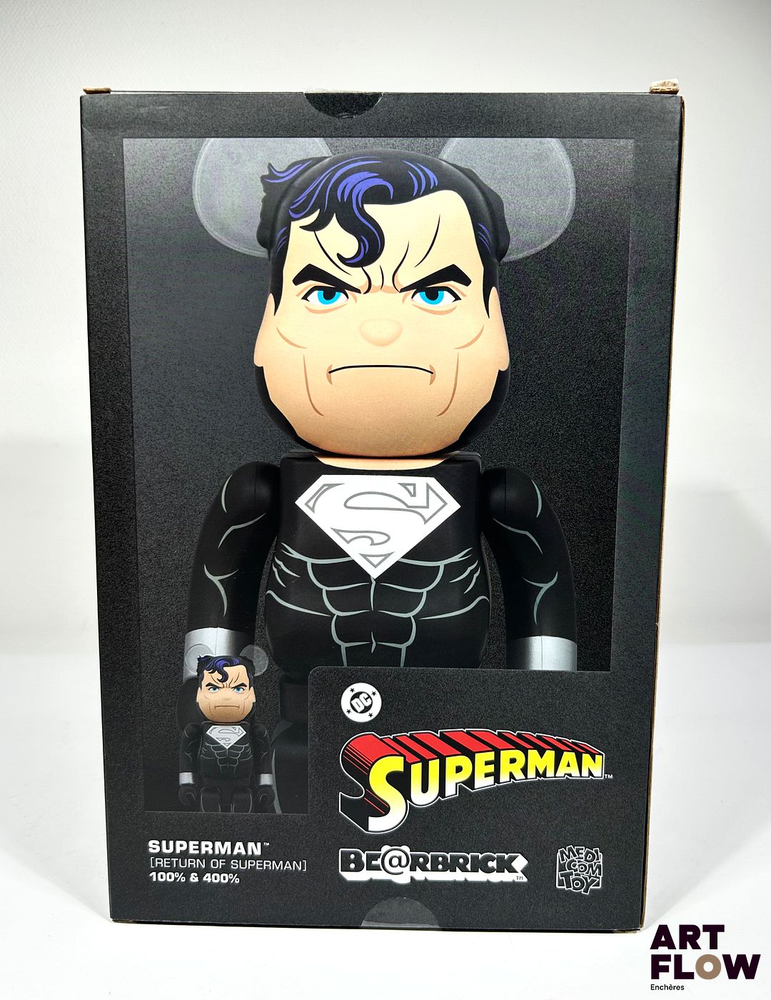 Medicom Toy - 2 Bearbrick Superman, l'un en 100 % (7 cm), le second 400% (28 cm) Figurine Neuf.