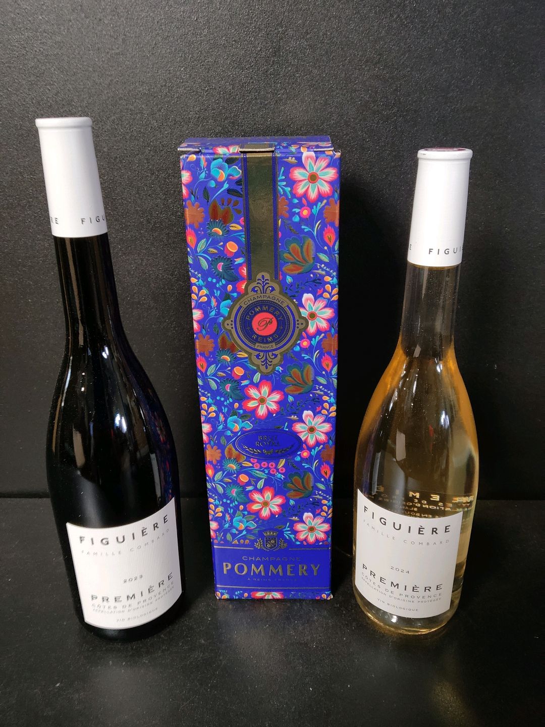 2 vins Figuière Cote de Provence un 2023 et second 2024, 1 Champagne Pommery Brut