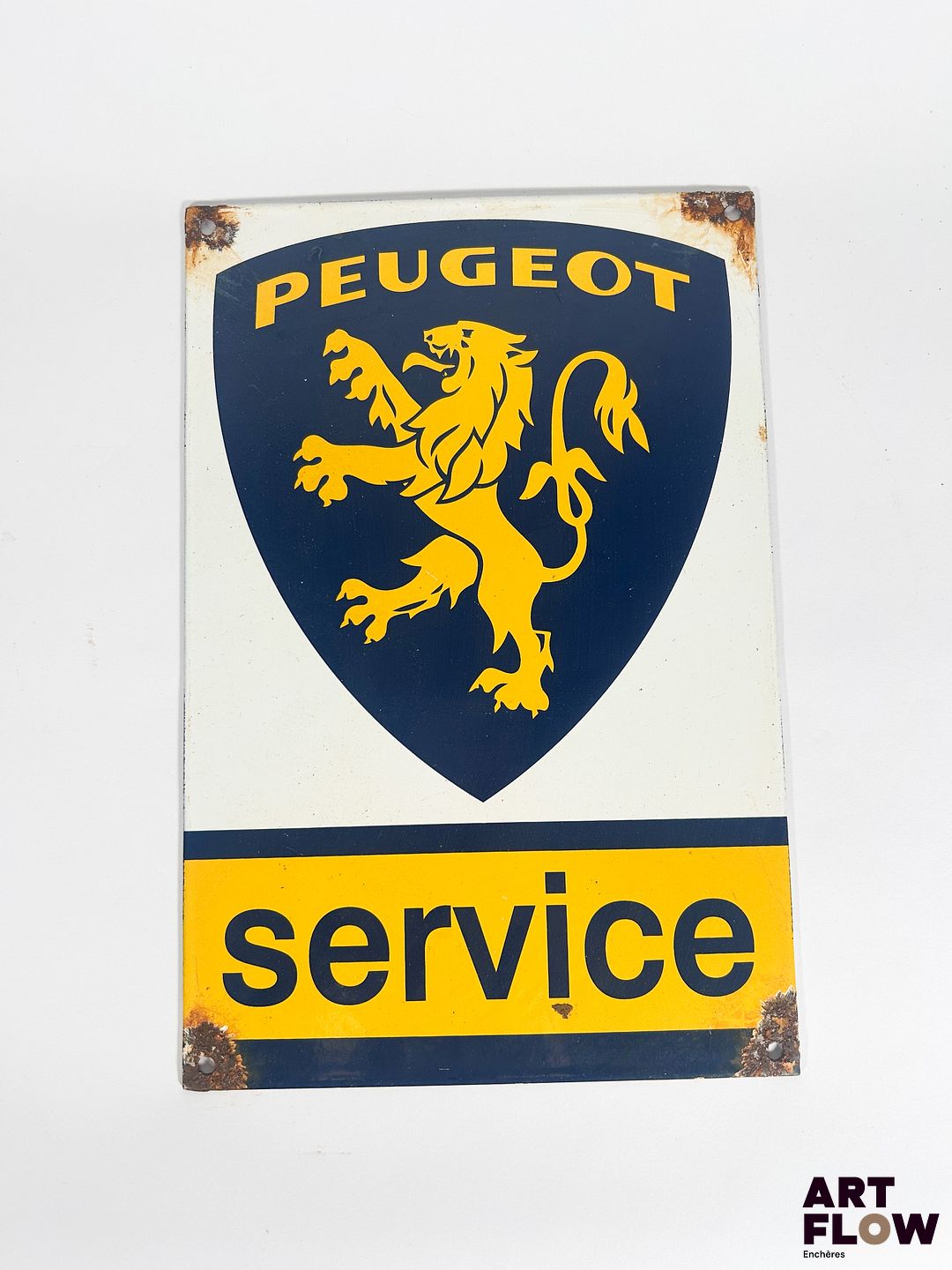 Plaque émaillée rectangulaire Peugeot Service Dimensions : 30 x 20 cm Petits éclats et traces de rouille Reproduction moderne