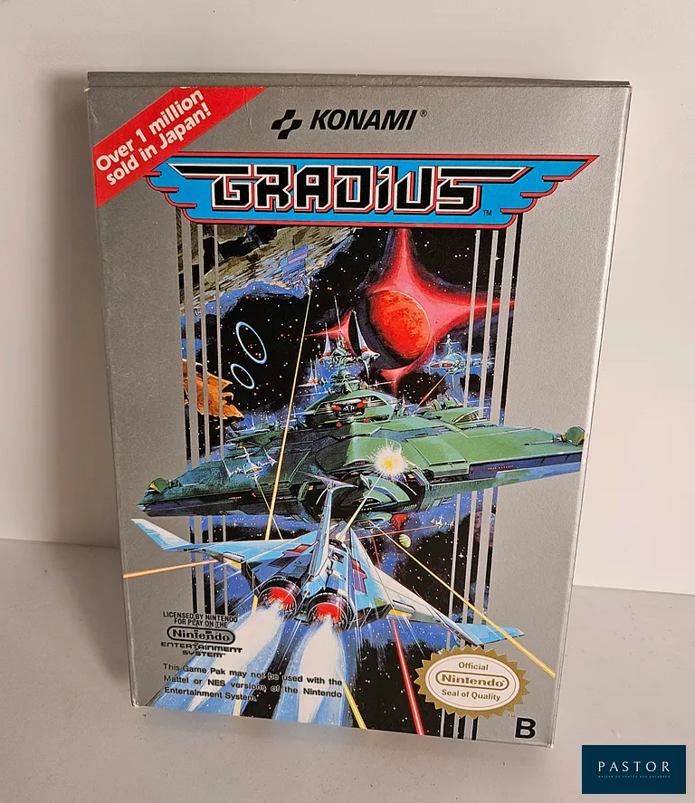 NINTENDO - NES. Jeu : Gradius. Complet avec boite, notice et cartouche. Culte. TBE. Sortie : 1988. Shoot em up