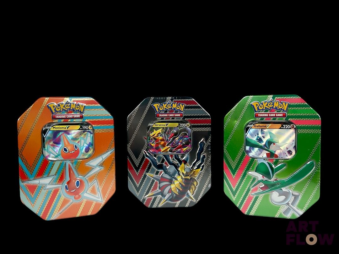 Réunion de 3 Pokébox scellées : Illustrations Giratina V/Gallame V/Mostima V (2022). Contient des boosters du bloc Épée&Bouclier. En français. Neuves