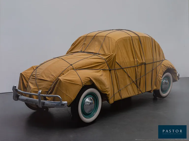 Christo Javacheff et Jeanne-Claude (1935-2020)
Wrapped beetle

Affiche originale en couleurs
Sur vélin épais 80 × 60 cm

Excellent état


Expédition obligatoire, jusqu'à 5 Lithographies dans votre colis pour 14,76€ TTC en France Métropolitaine, et 29,64€ TTC pour l'Europe