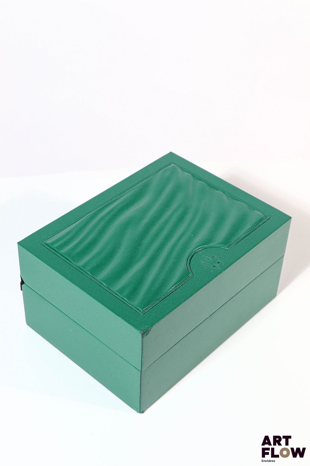 ROLEX Boîte, numérotée 39137.04 15 x 11,5 x 8 cm Accidents, fermeture endommagée
