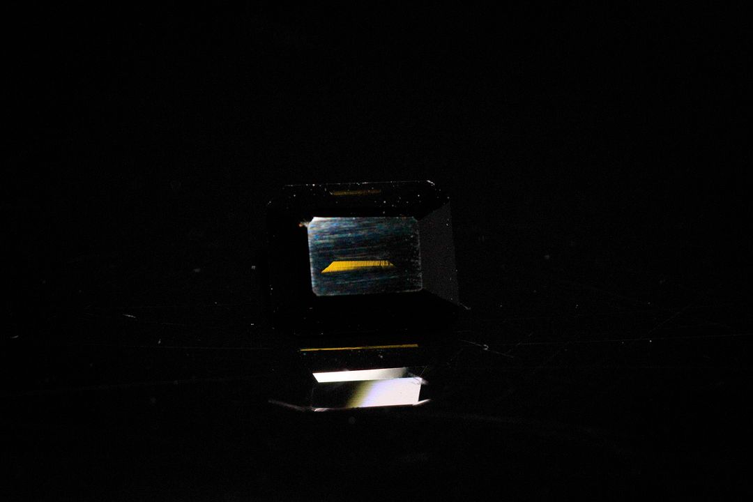 Tourmaline olive rectangulaire à pans coupés. Jolie couleur. 3.50 cts. 9.3mm x 13.2mm