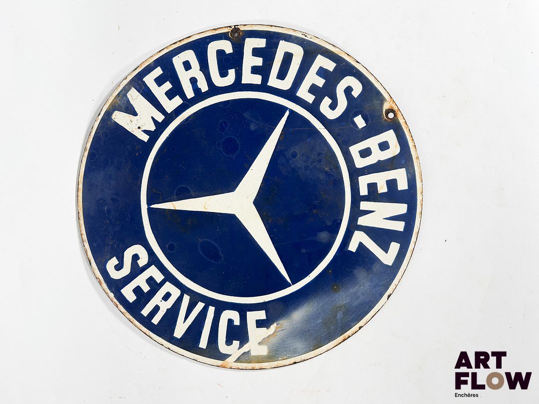 Plaque émaillée ronde Mercedes-Benz Service Diamètre : 30 cm Petits éclats et traces de rouille